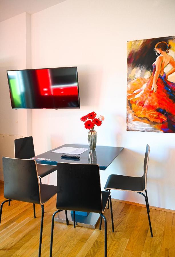 Modern Suite Naschmarkt Wien Exteriör bild